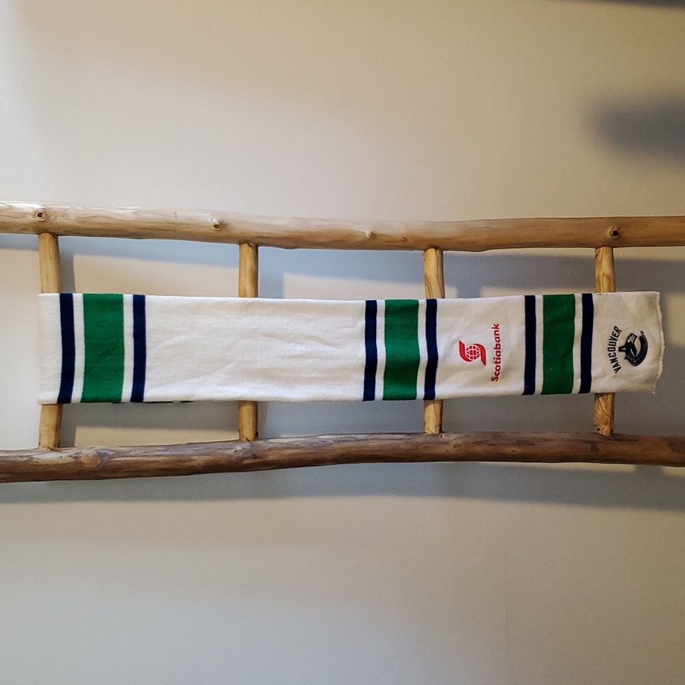 Vancouver Canucks Hockey Jersey